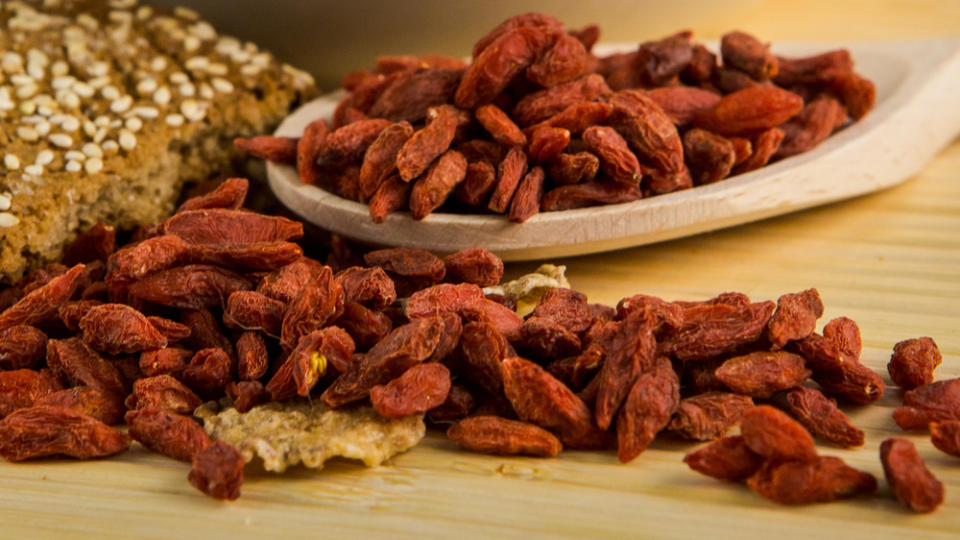 Die Plätzchen-Zeit ist da! Aber selbst Lebkuchen, Butterplätzchen und Vanillekipferl werden irgendwann langweilig. Superfood-Plätzchen bringen Abwechslung - und sind auch noch gesund.