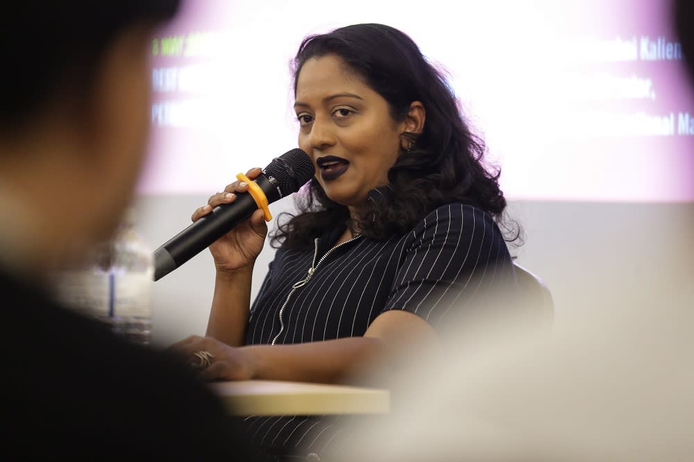 Executive director of Amnesty International Malaysia, Shamini Darshni Kaliemuthu, speaks during a press conference in Petaling Jaya May 8, 2019. — Picture by Ahmad Zamzahuri