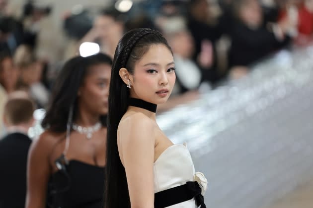 BLACKPINK's Jennie Wears Vintage Chanel to the Met Gala 2023 — See