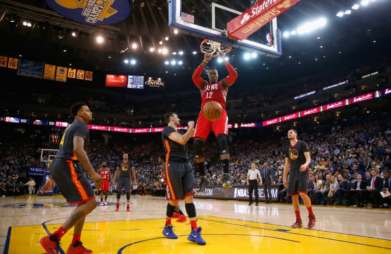 Dwight Howard of the Houston Rockets dunks the ball against the Golden State Warriors on February 9, 2016 in Oakland, California