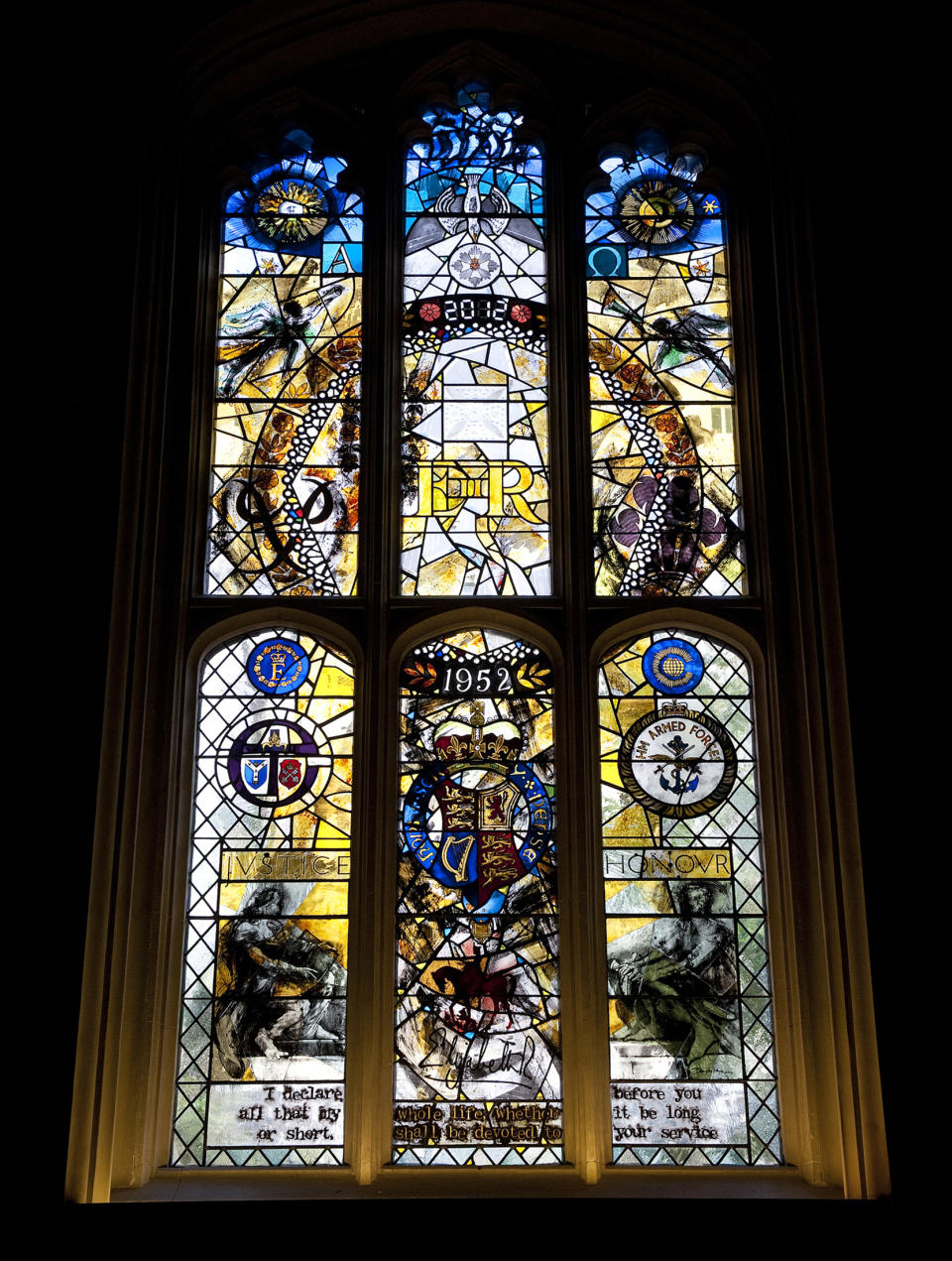 The Diamond Jubilee stained glass window is seen in the Queen's Chapel of the Savoy Hotel after it was unveiled by Britain's Queen Elizabeth in London November 1, 2012.  REUTERS/Eddie Mulholland/Pool    (BRITAIN - Tags: ENTERTAINMENT ROYALS TRAVEL)