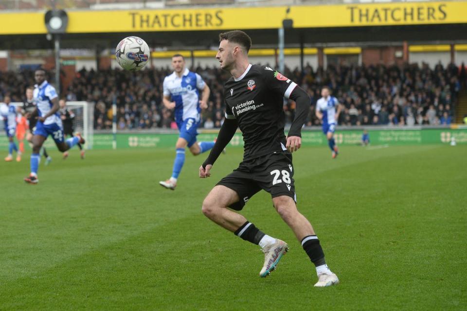 Aaron Collins on the ball <i>(Image: Camerasport)</i>