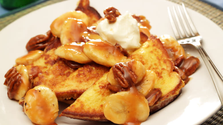 French toast with nuts and peaches