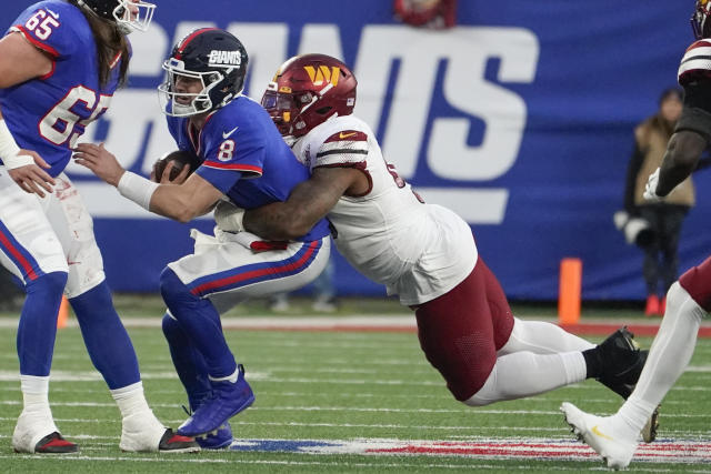 Giants' Darius Slayton looking forward to 'plenty of boos and middle  fingers' from rival Eagles fans 