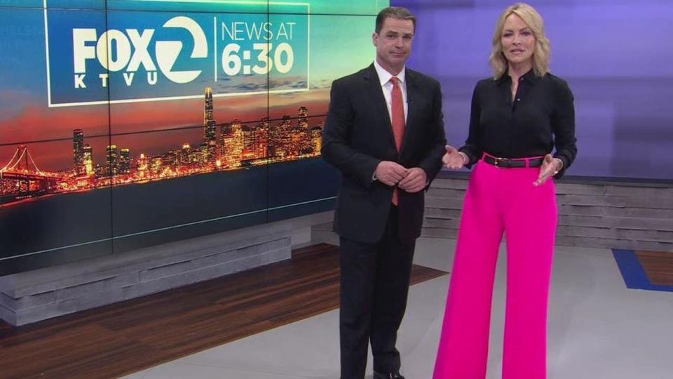 <div>Julie Haener sporting her super hot-pink wide leg pants.</div>