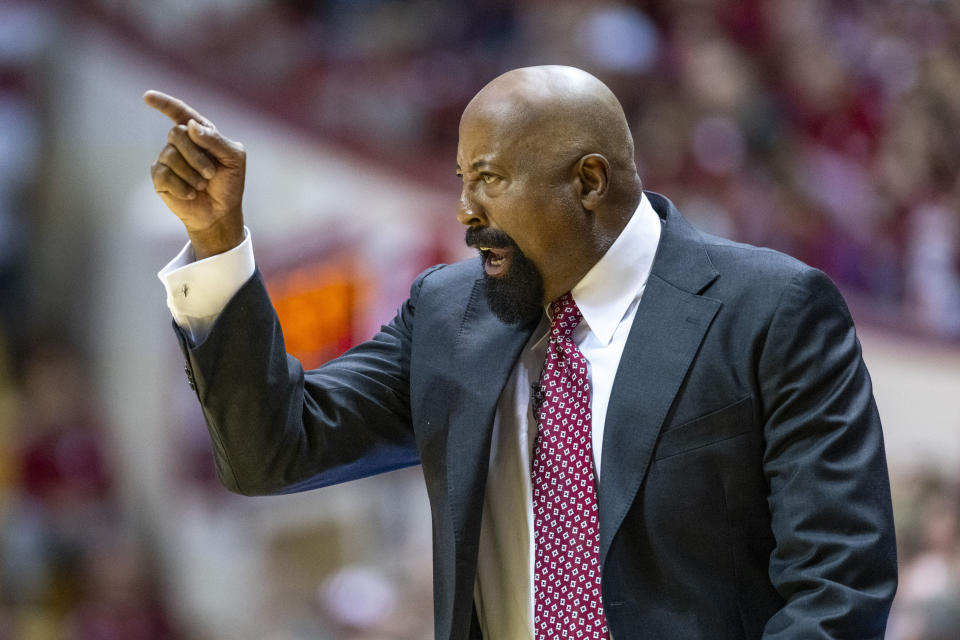 Indiana head coach Mike Woodson gestures during the first half of an NCAA college basketball game against Morehead State, Monday, Nov. 7, 2022, in Bloomington, Ind. (AP Photo/Doug McSchooler)