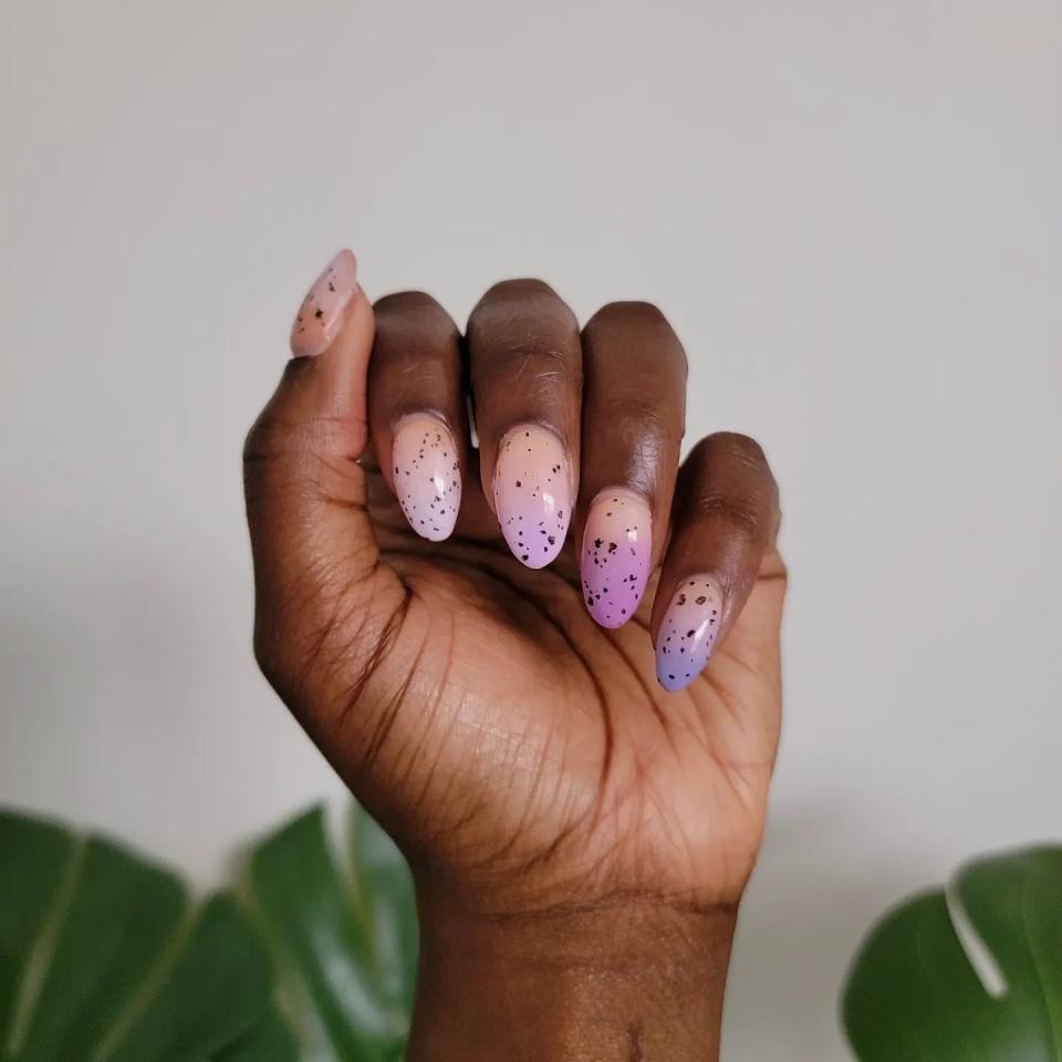 Instagram/@diynails._