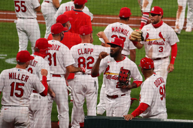 Cubs' Jason Heyward, Cardinals' Dexter Fowler sit out in protest