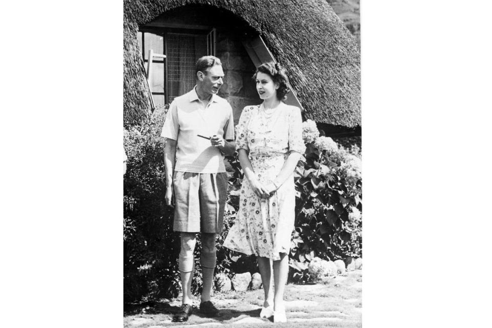 King George VI and (then) Princess Elizabeth on holiday in South Africa (PA Images)