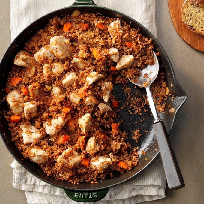 Chicken Bulgur Skillet Exps Cimz18 25465 E09 07 5b