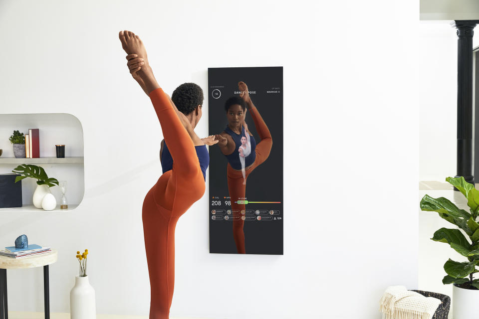 A Mirror yoga class