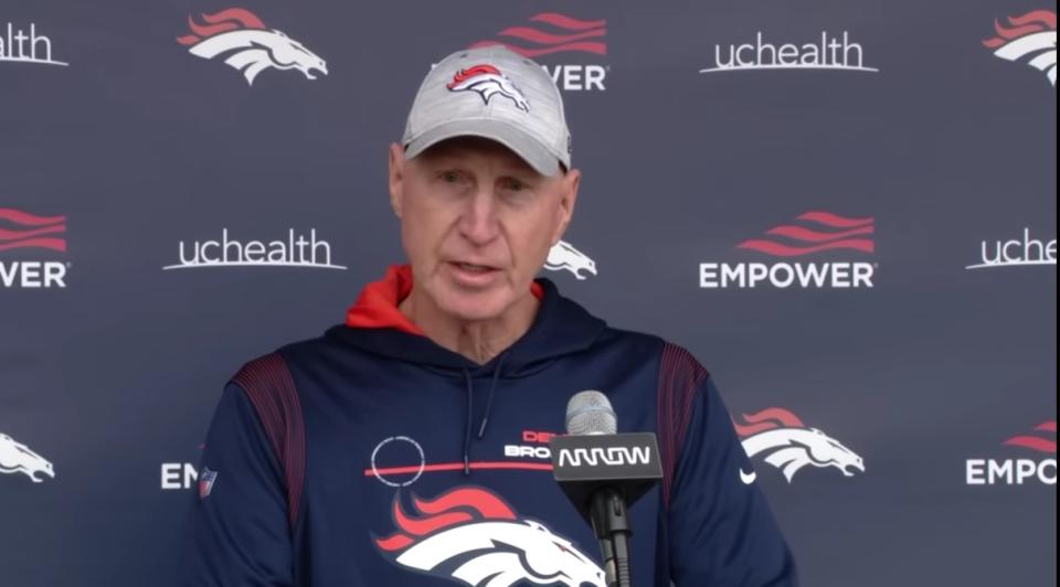 Broncos interim HC Jerry Rosburg explains why he fired 2 coaches - Yahoo Sports