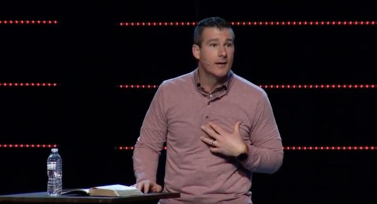 Highpoint Church's Teaching Pastor Andy Savage delivering a sermon in December. (Photo: YouTube/Highpoint Church)