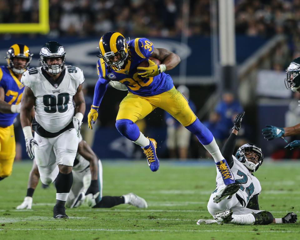 Todd Gurley has been rested with a knee injury but is set to play against the Cowboys