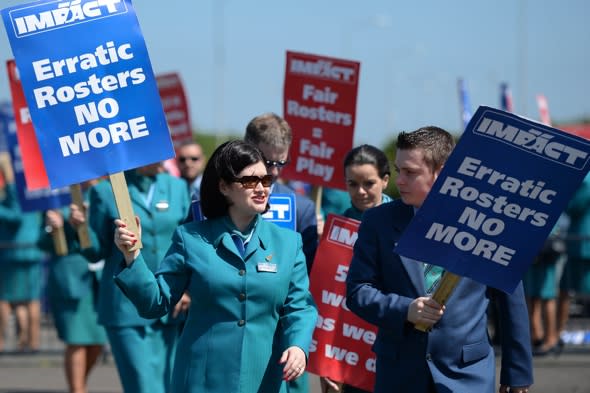 Two hundred flights affected by Aer Lingus strike