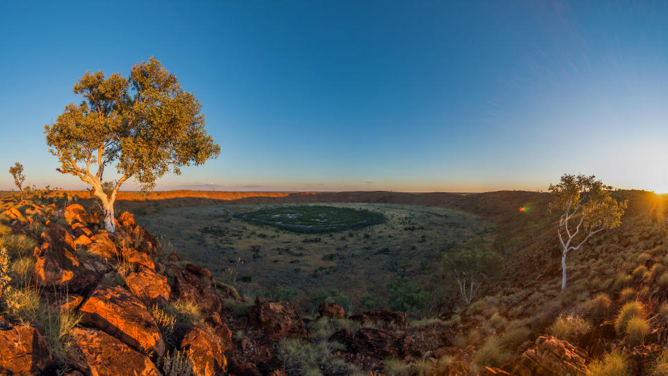 3. WOLFE CREEK CRATER