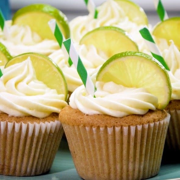 Gin and tonic cupcakes