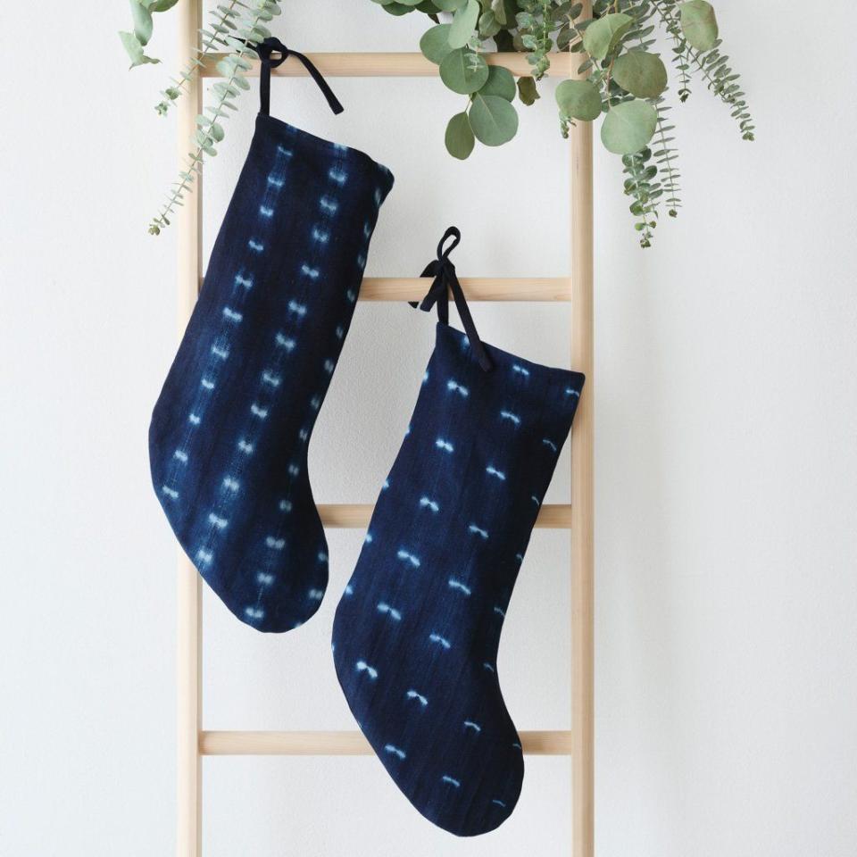 1) Dara Indigo Stocking