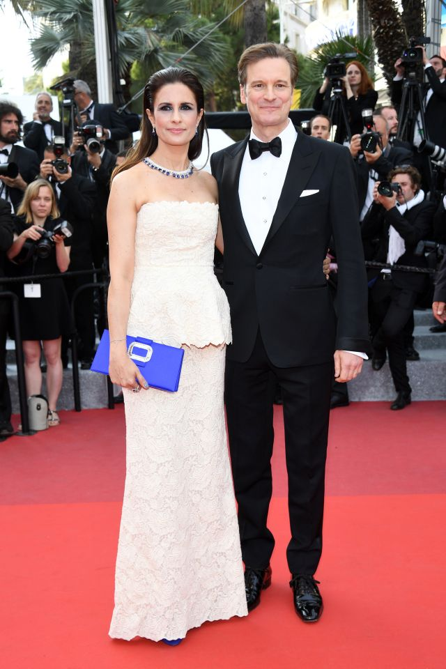 Colin Firth porte une tenue Tom Ford, accompagné de sa femme Livia Firth qui portait elle une robe péplum (Photo: Getty Images)