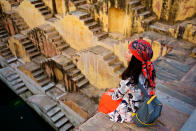 <p>Le Chand Baori en Inde est l’unique escalier de la liste qui descend et emmène les visiteurs 13 étages sous terre grâce à ses 3 500 marches. <em>[Photo: Getty]</em> </p>