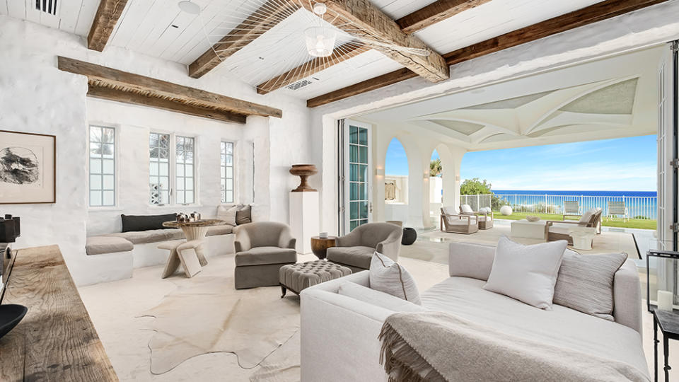 Mont Blanc Estate in Florida Living Room 2