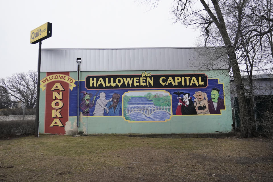 A mural is pictured Saturday, Feb. 3, 2024, in Anoka, Minn. Hundreds of U.S. communities have enacted “crime-free” laws that encourage and allow landlords to evict tenants after repeated calls to police or for emergency services. Proponents say the laws help reduce crime, but the U.S. Department of Justice last year found that the Minneapolis suburb used its ordinance to illegally discriminate against people with mental illnesses(AP Photo/Abbie Parr)