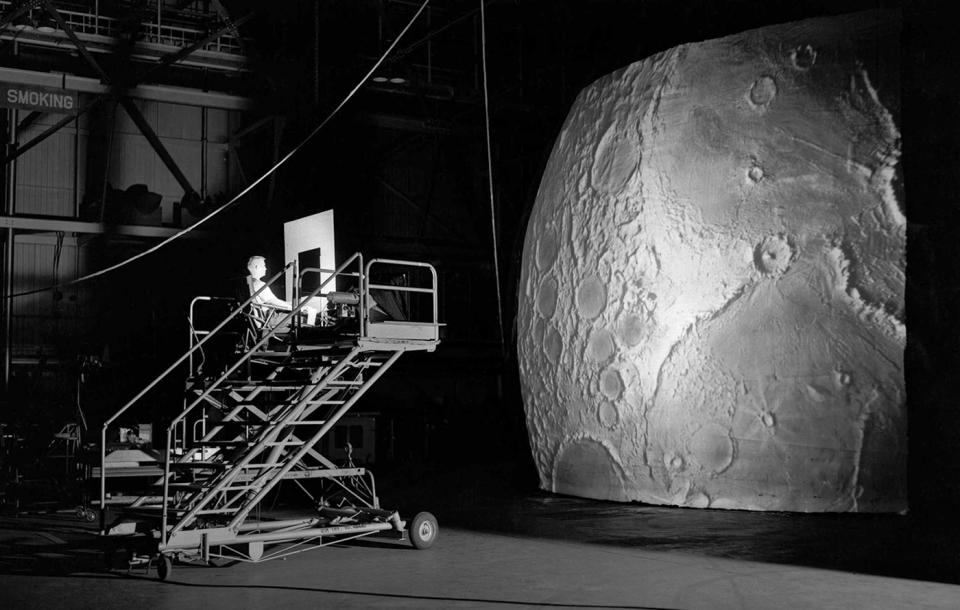 The Lunar Orbit and Let-down Approach Simulator built at Langley Research Center was one of many projects created to prepare Apollo astronauts for a visit to the moon.
