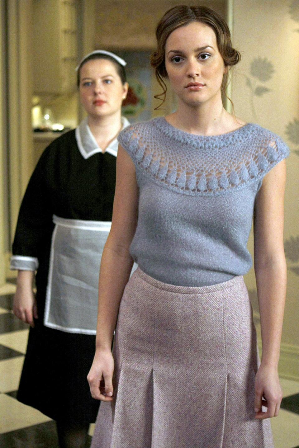 <h1 class="title">GOSSIP GIRL, from left: Zuzanna Szadkowsk, Leighton Meester, 'Remains of the J', (Season 2, ep. 220,</h1><cite class="credit">©CW Network/Courtesy Everett Collection</cite>