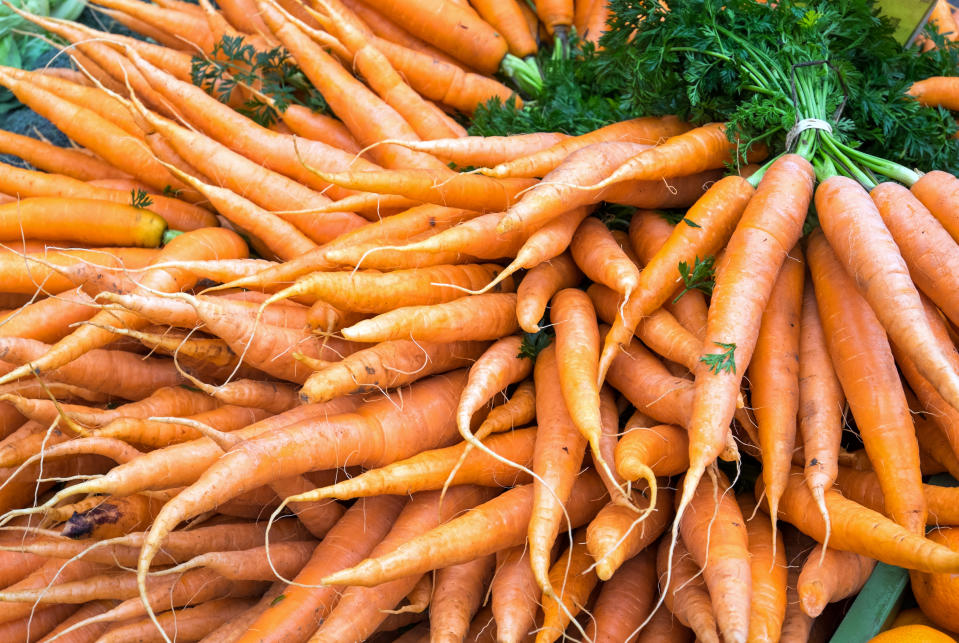 <p>Tiefer in die Tasche greifen müssen Konsumenten auch für bestimmte Gemüsesorten. Möhren, Hülsenfrüchte und Spargel verteuerten sich um 18 Prozent. (Foto: ddpimages) </p>