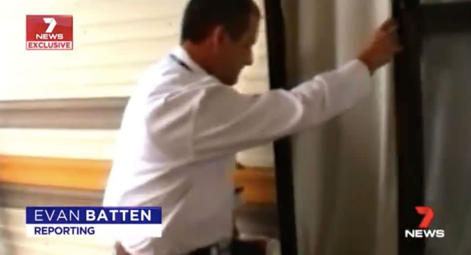 The moment detectives enter Kosowicz's caravan. Source: 7 News