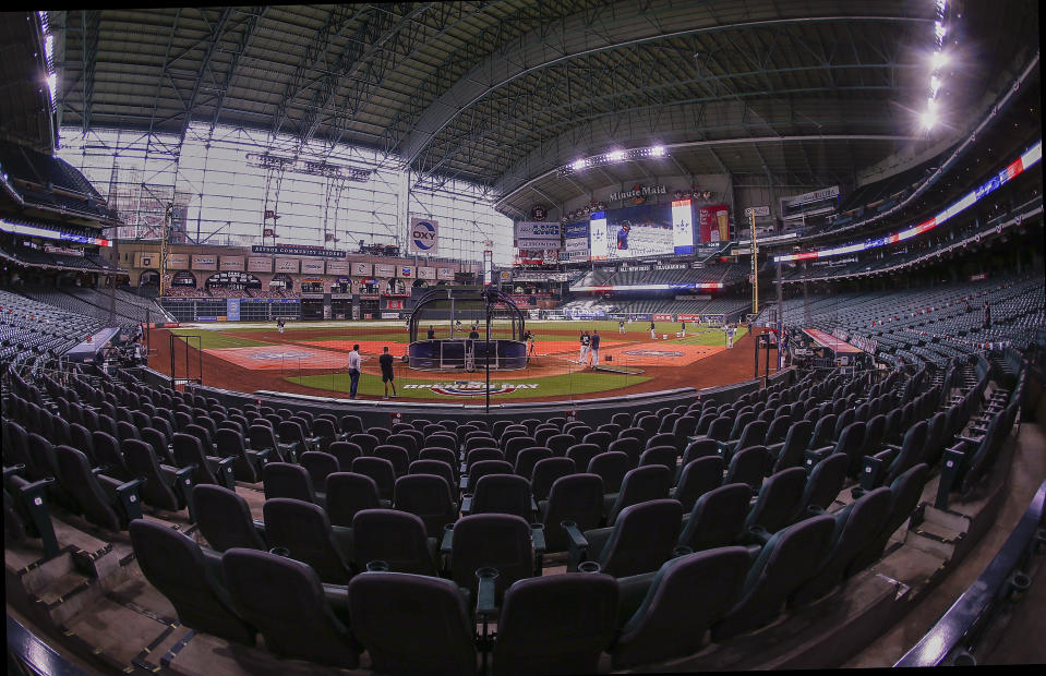 HOUSTON, TEXAS - JULY 24: A general view of Minute Maid Park as teams take batting practice during Opening Day at Minute Maid Park on July 24, 2020 in Houston, Texas. The 2020 season had been postponed since March due to the COVID-19 pandemic. (Photo by Bob Levey/Getty Images)