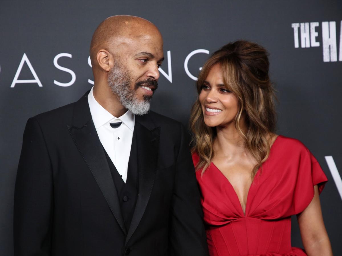 Halle Berry: David Justice on Halle Berry in 2015: I never hit her