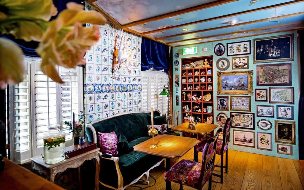 Misc Eatdrinksleep, in a small 17th-century canal house, has pleasingly dotty individually decorated rooms