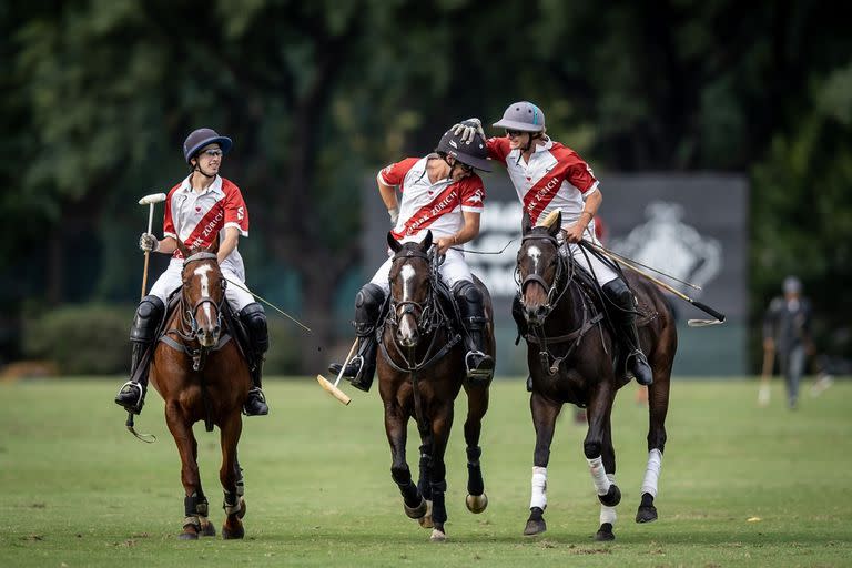 El crecimiento de La Irenita es elocuente: el club ganó la Copa República Argentina en marzo y ahora presenta ¡tres! alineaciones en la Triple Corona.