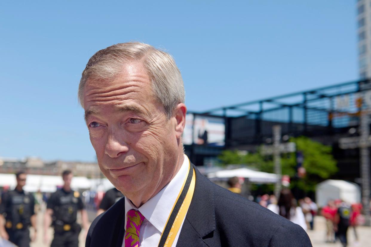 Milwaukee, Wisconsin, USA. 18th July, 2024. NIGEL FARAGE, leader of Britain's right-wing Reform UK party, arrives for the fourth day of the 2024 Republican National Convention. (Credit Image: © Dominic Gwinn/ZUMA Press Wire) EDITORIAL USAGE ONLY! Not for Commercial USAGE!