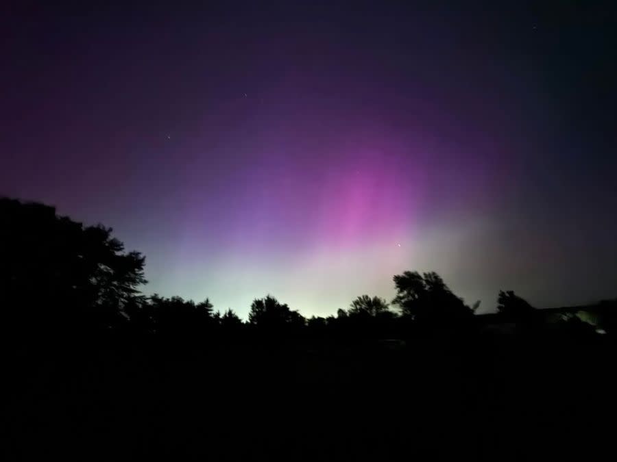 View of the northern lights from Hillsdale, Kansas. Courtesy: Sarah Haley