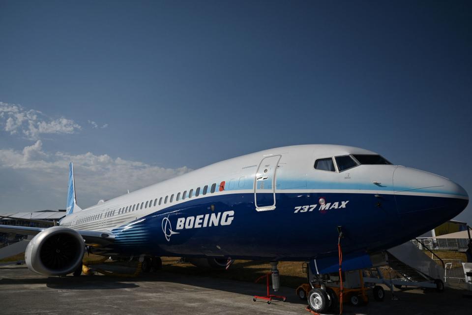 Die Boeing 737-Max steht im Zentrum internationaler Aufmerksamkeit, weil sich an ihr Qualitätsmängel bemerkbar machen. - Copyright: JUSTIN TALLIS/AFP via Getty Images