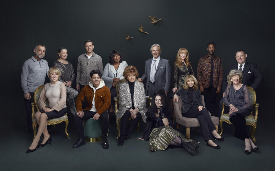 Coronation Street today unveils its official 60th anniversary cast photograph (ITV)