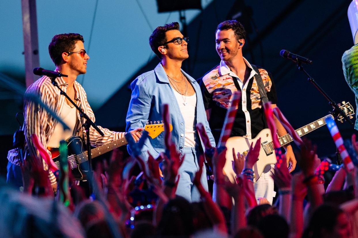 Jonas Brothers 4th of July Show Taping in Cleveland