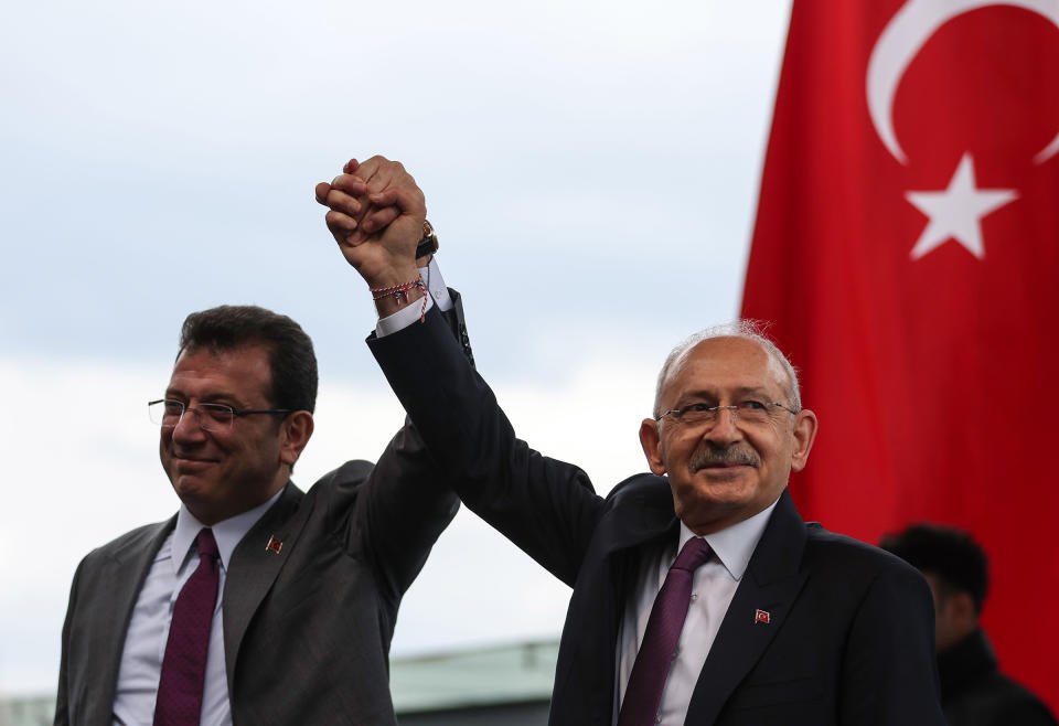 Kılıçdaroğlu with Istanbul mayor Ekrem Imamoglu, left, attending a public event in Istanbul on March 26.<span class="copyright">Erdem Sahin—EPA-EFE/Shutterstock</span>