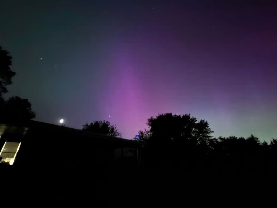 View of the northern lights from Hillsdale, Kansas. Courtesy: Sarah Haley