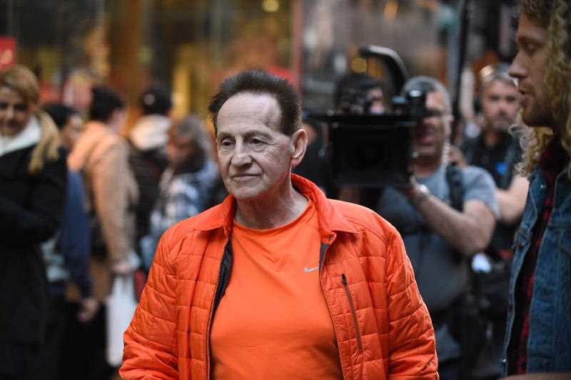 Medical entrepreneur Geoffrey Edelsten is seen filming Celebrity Apprentice at Martin Place in Sydney.