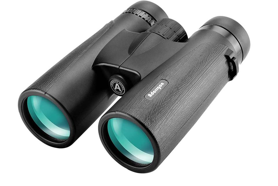 High-tech binoculars