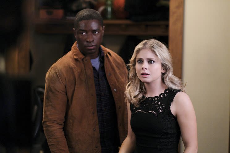 Tongayi Chirisa as Justin and Rose McIver as Liv in the CW's iZombie. (Photo Credit: Robert Falconer/The CW)