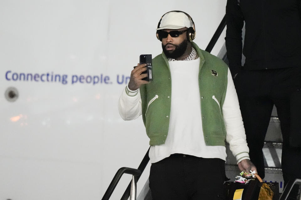 San Francisco 49ers offensive tackle Trent Williams arrives ahead of the NFL Super Bowl 58 football game Sunday, Feb. 4, 2024, in Las Vegas. The Kansas City Chiefs play the 49ers on Sunday. (AP Photo/Charlie Riedel)