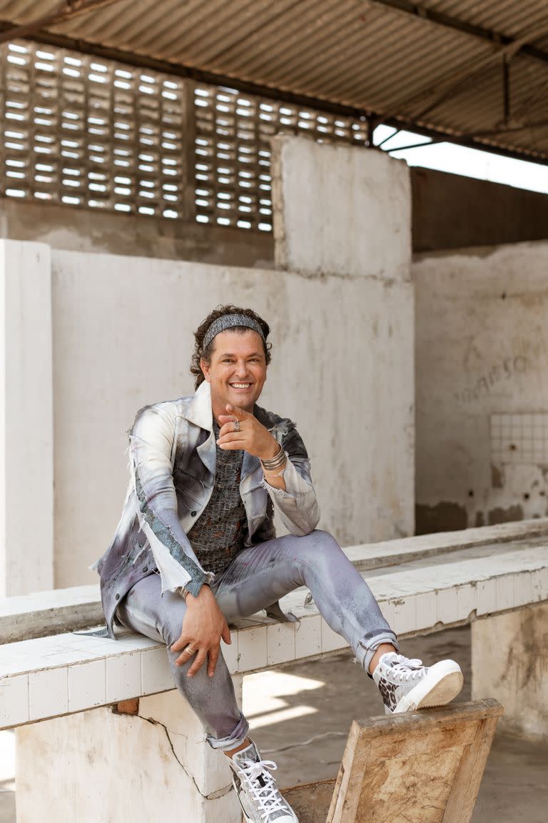 Carlos Vives, con agenda completa: nuevos discos, serie de televisión y gira de shows