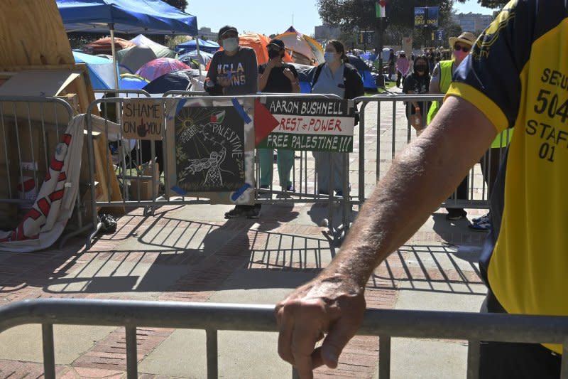 A pro-Palestinian encampment on the UCLA campus on Sunday. On Tuesday night, a violent clash between protesters at UCLA followed just before 11 p.m. when approximately 50 counter-protesters showed up to the pro-Palestinian encampment and tried to knock down placed barriers. Photo by Jim Ruymen/UPI