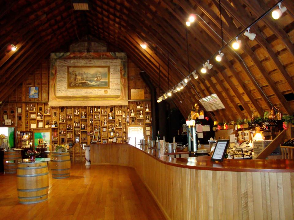 The tasting loft at Huber's Orchard, Winery & Vineyards