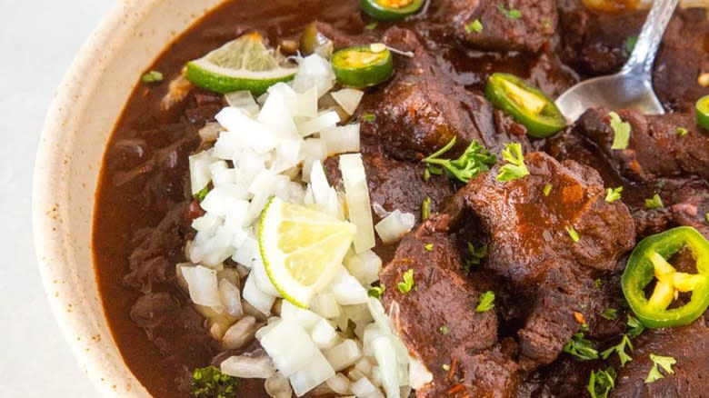 bowl of chili con carne