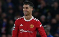 <p>Er ist mit einigem Abstand der unangefochtene Spitzenreiter - kein Wunder: Schließlich ist Cristiano Ronaldo, inzwischen in Diensten von Manchester United stehend, längst mehr als nur einer der besten Fußballer aller Zeiten. Er ist Werbefigur, Model und Familienvater - und teilt alle seine Aktivitäten mit 372 Millionen Instagram-Followern. (Bild: Matthew Peters/Manchester United via Getty Images)</p> 